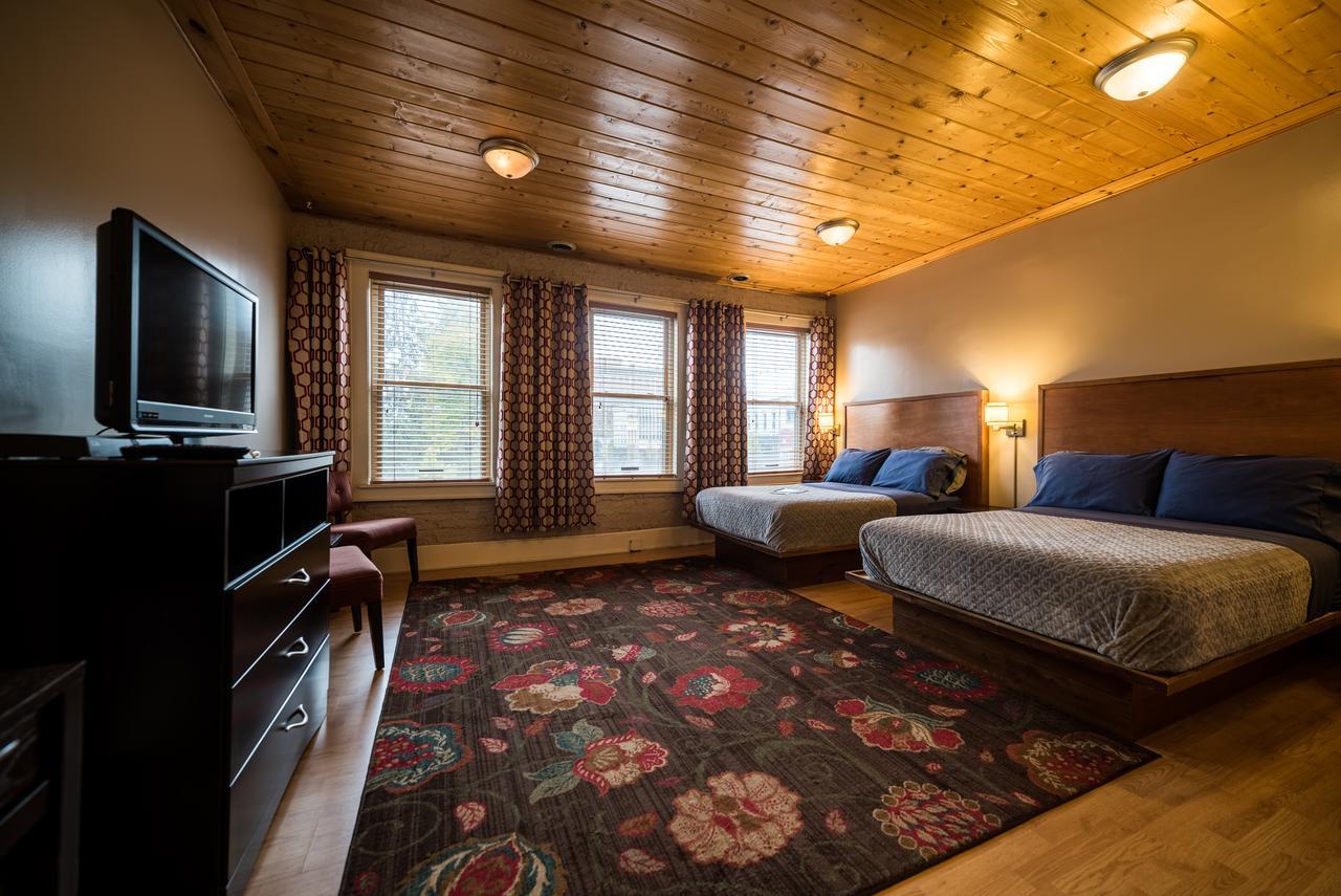 The Walnut Street Inn Bloomington Dış mekan fotoğraf