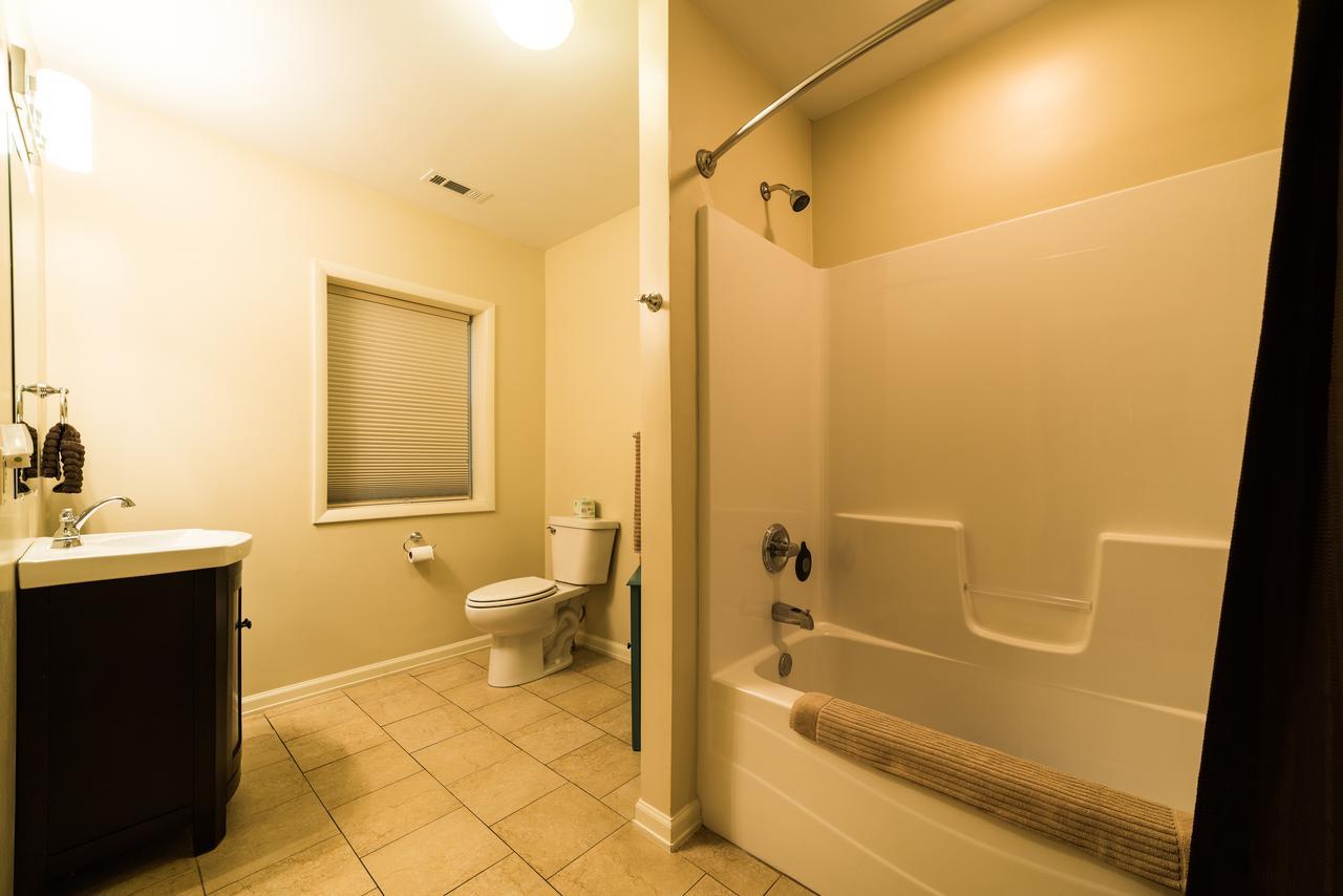 The Walnut Street Inn Bloomington Dış mekan fotoğraf