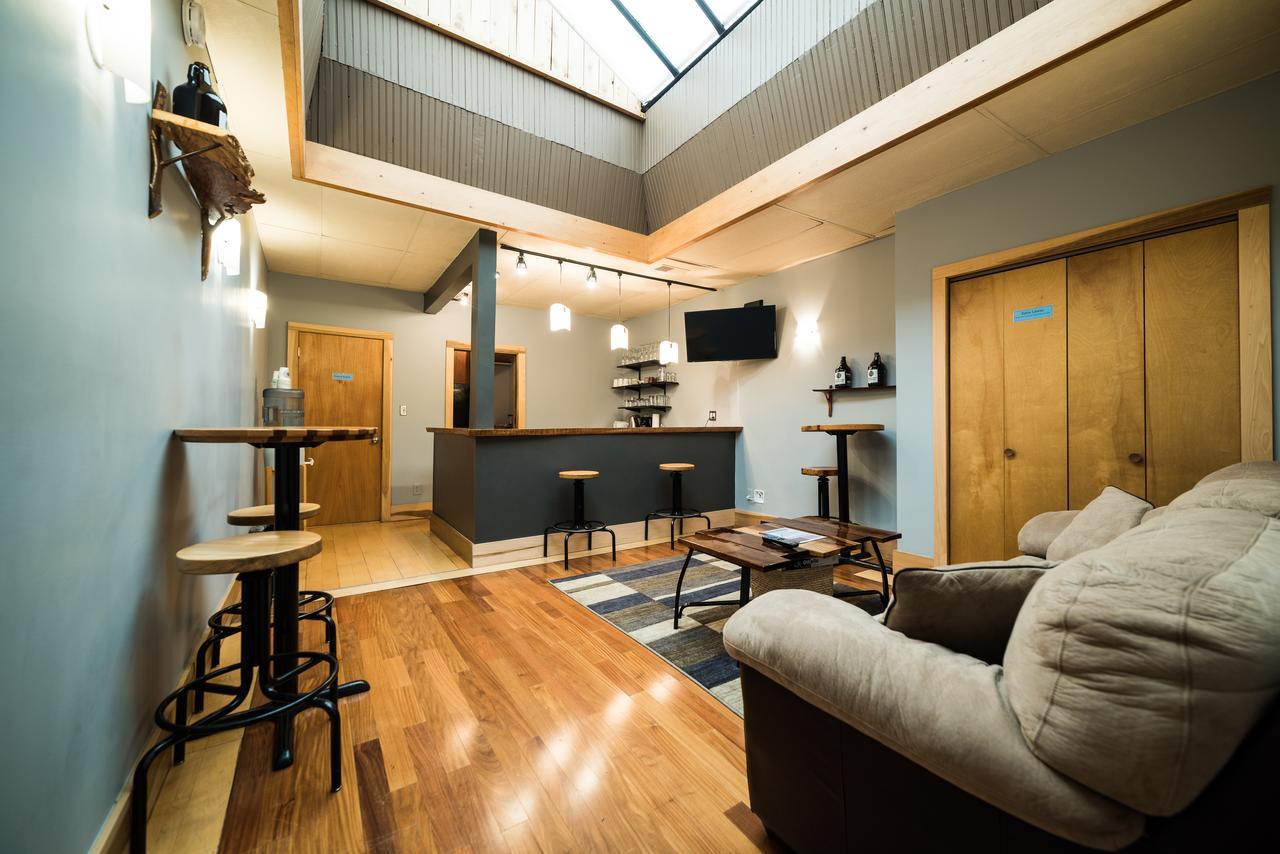 The Walnut Street Inn Bloomington Dış mekan fotoğraf